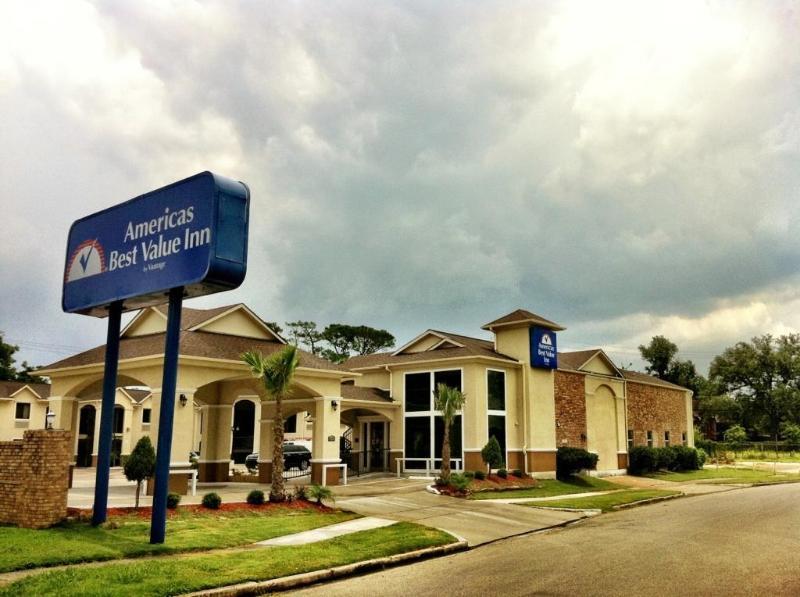 Americas Best Value Inn And Suites Houston Fm 1960 Westfield Exterior photo